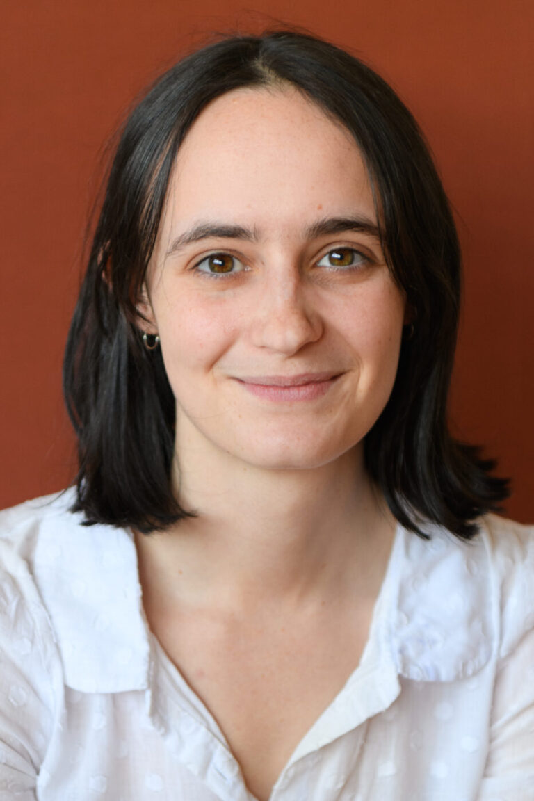 Alice Ridgway headshot